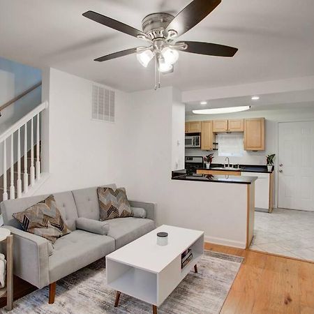 Апартаменты Cozy Lux 3Bd House Heart Of Fishtown Sleeps 8 Филадельфия Экстерьер фото